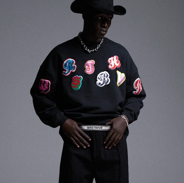 FLOYD-V2-WRSTBHVR-SWEATSHIRT-5.jpg