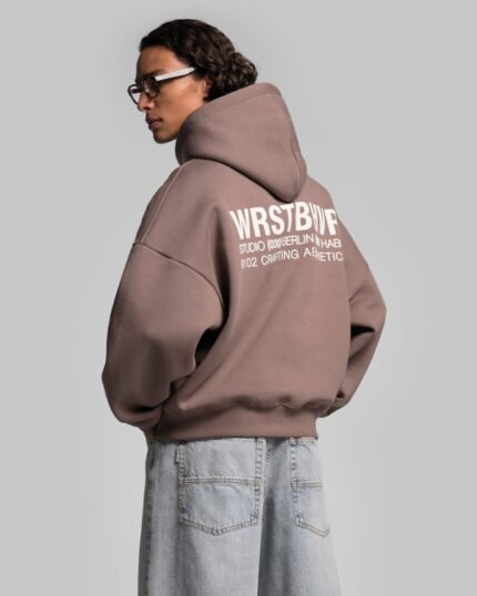 STUDIO V10 WRSTBHVR HOODIE